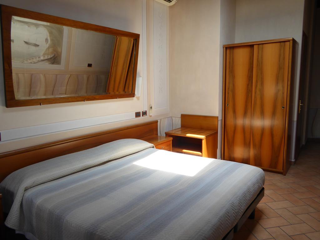 Albergo Giulia Gonzaga Sabbioneta Rum bild