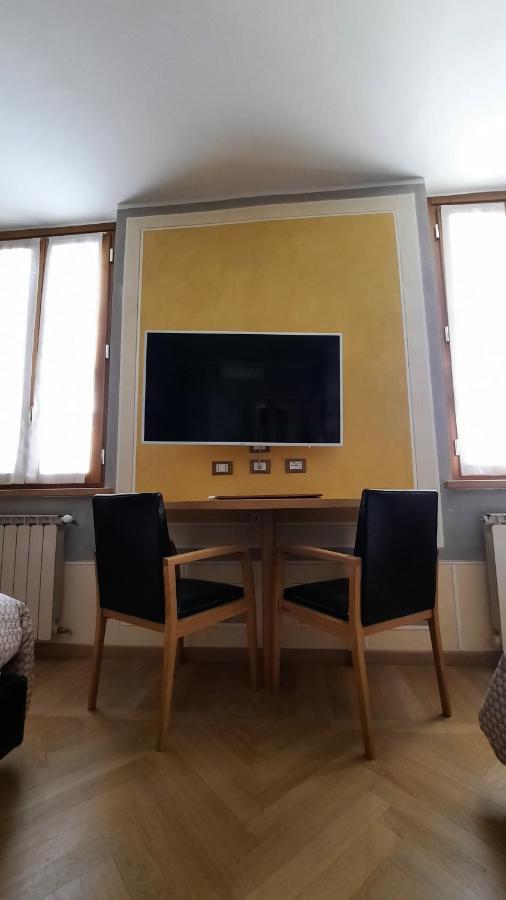Albergo Giulia Gonzaga Sabbioneta Exteriör bild