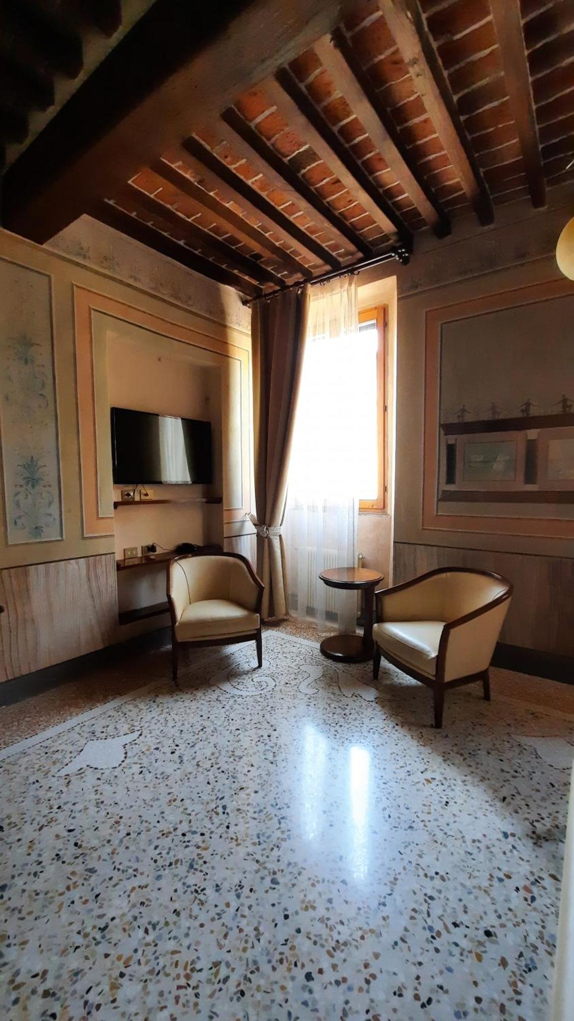 Albergo Giulia Gonzaga Sabbioneta Rum bild