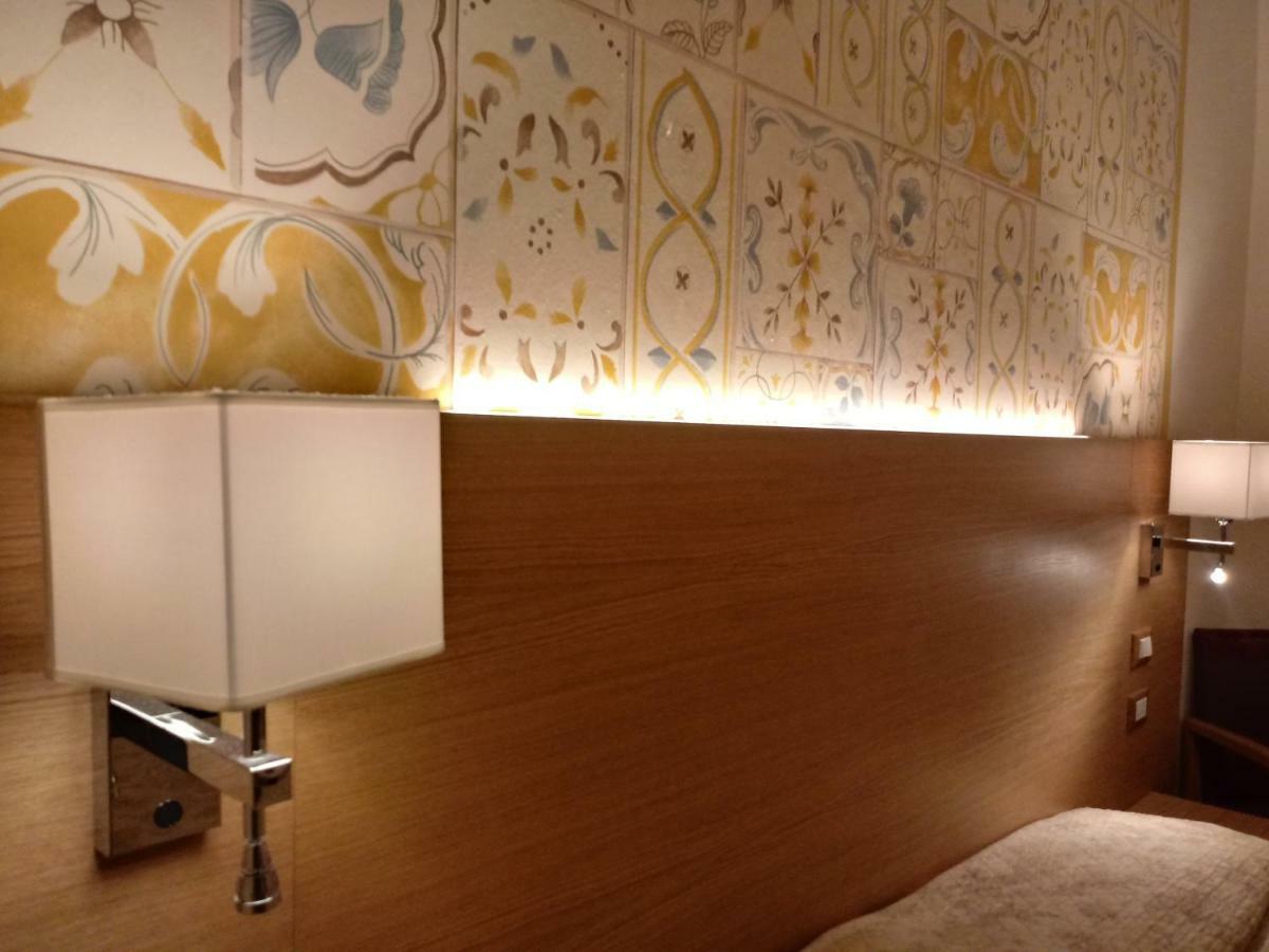 Albergo Giulia Gonzaga Sabbioneta Exteriör bild